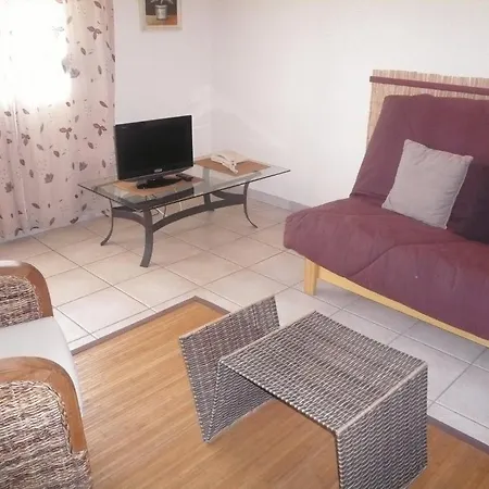 Tempologis Aparthotel *